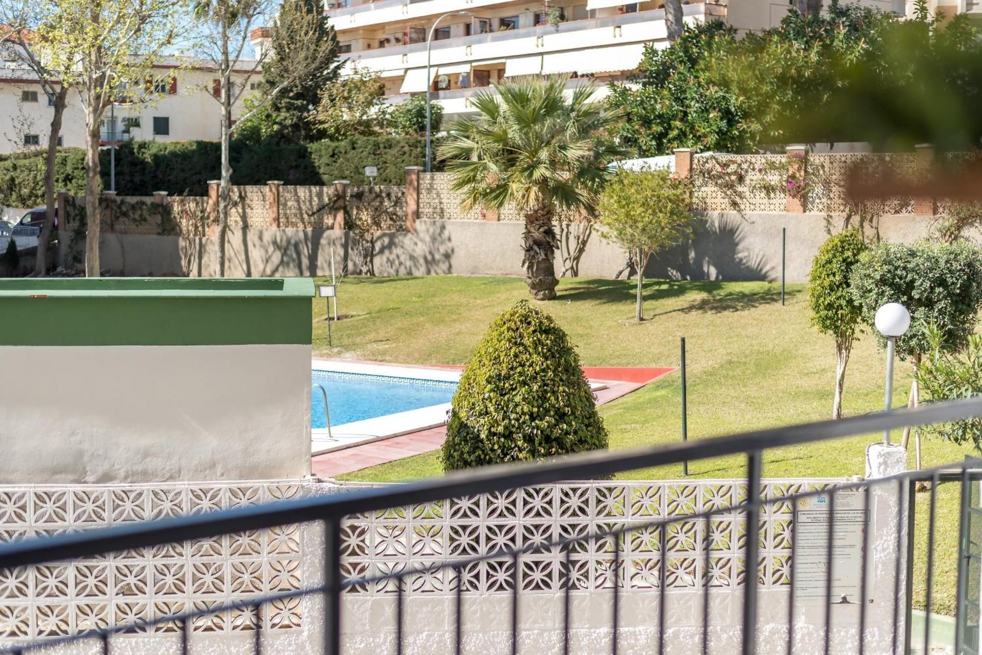 Torremolinos Yellow Fabuloso Andra Esterno foto
